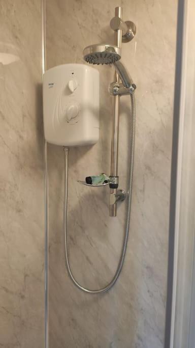 1 Bedroom Studio In A Supurb Area Of Cardiff Exterior foto