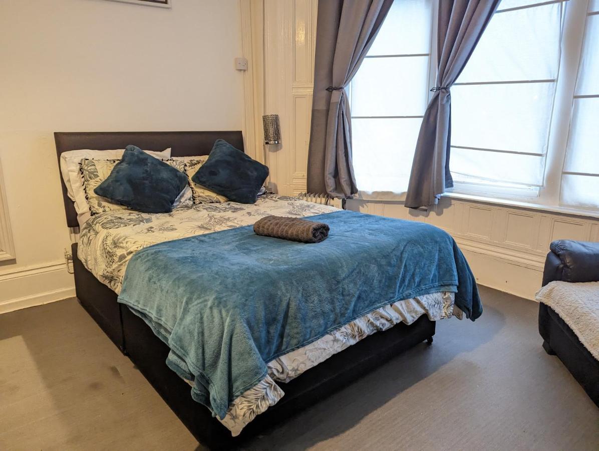 1 Bedroom Studio In A Supurb Area Of Cardiff Exterior foto