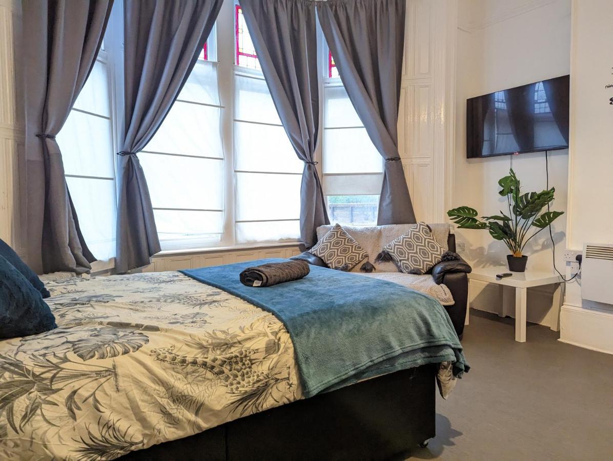 1 Bedroom Studio In A Supurb Area Of Cardiff Exterior foto